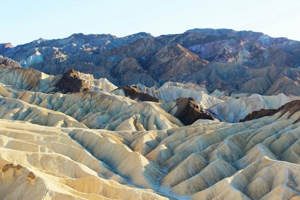 Ini Rahasia Batu Bergerak Sendiri di Death Valley California