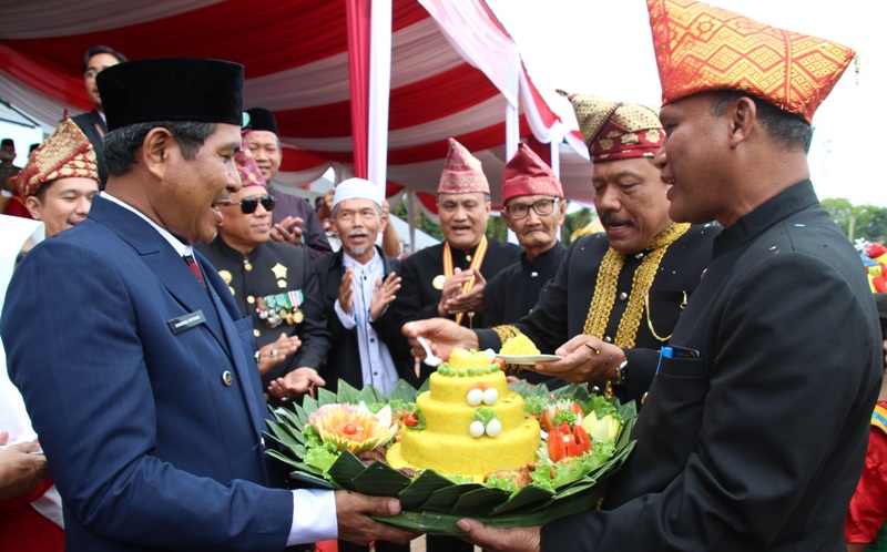  Upacara Peringatan HUT   Kota Arga Makmur ke 46 Lancar