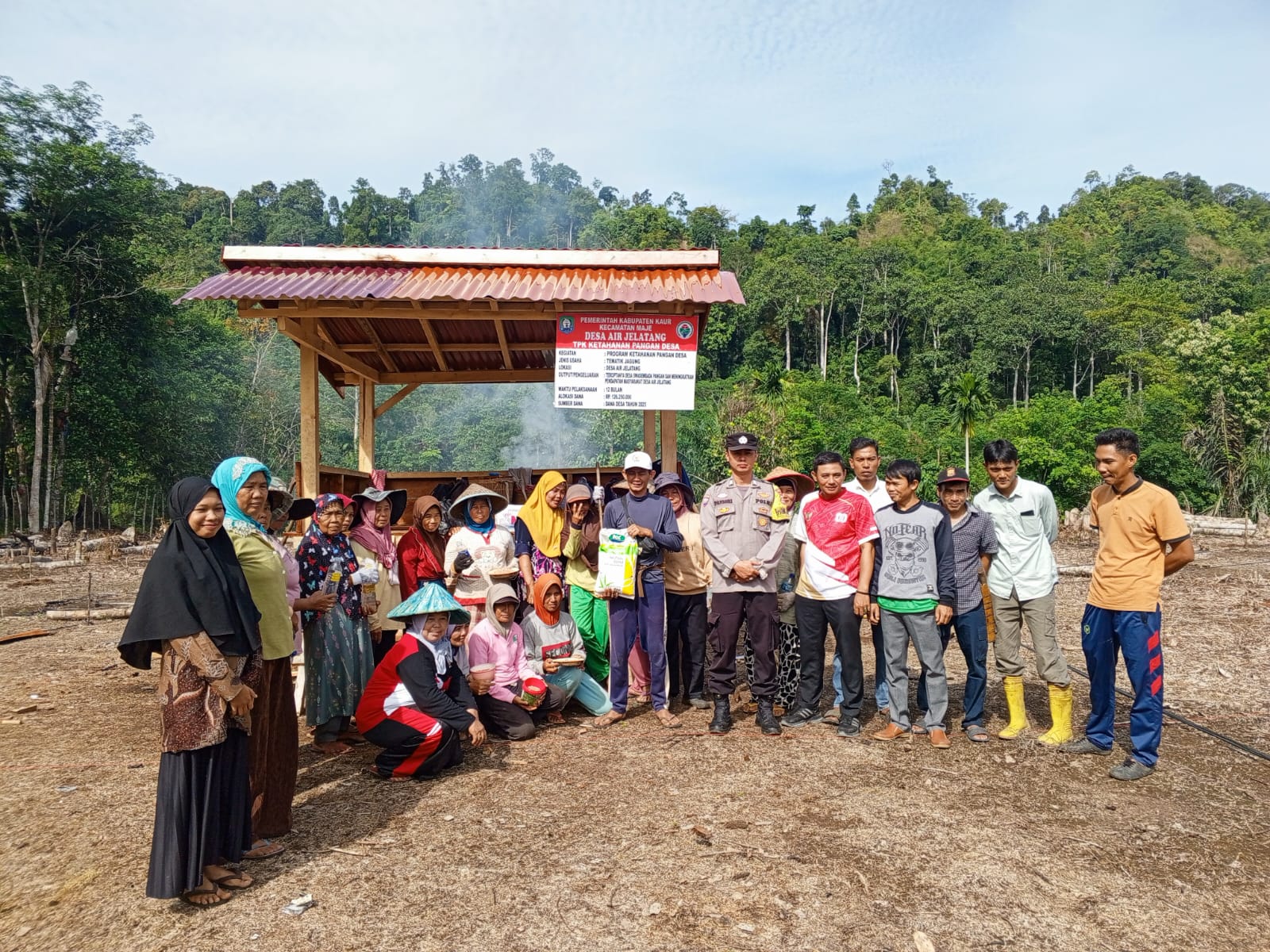 Titik Nol Ketahanan Pangan, Pemdes Air Jelatang Tanam Jagung
