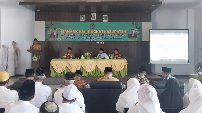 Jamaah Calon Haji Bengkulu Tengah Ikuti Manasik Haji