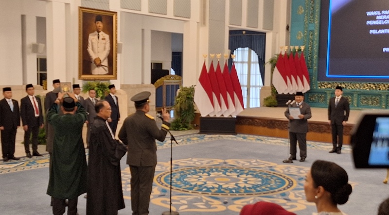  Presiden Prabowo Subianto Lantik Tandyo Budi Jadi KSAD,  Gantikan Maruli Simanjuntak