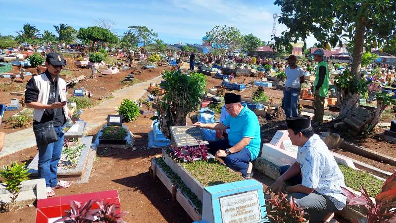 Sebelum Menggelar Syukuran, Ridwan Mukti Ziarah ke Makam Dua Orang Tokoh Ini