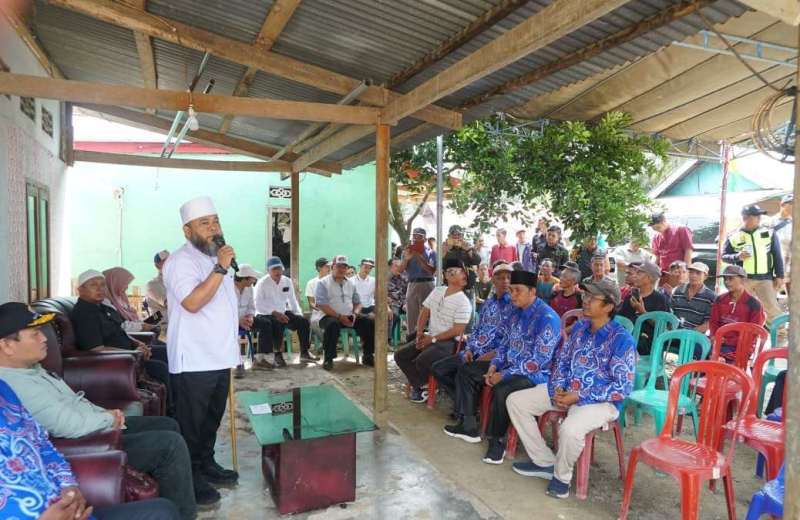 Gubernur Bengkulu Tinjau Pembangunan Jalan di Bengkulu Selatan
