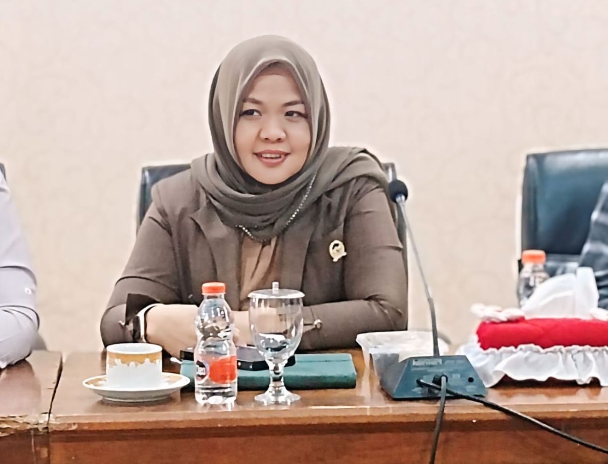 Legislator Erni Novita Apresiasi PUPR Normalisasi Drainase RT 10 Malabero