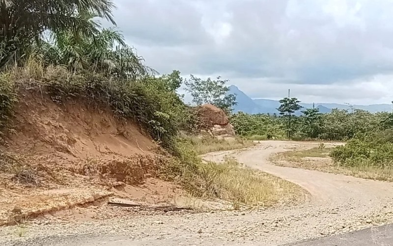 Tinggal 600 Meter, Pembangunan Jalan Inpres ke Kantor Bupati Bengkulu Tengah Dilanjutkan Tahun Depan