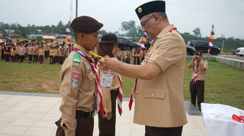  Penjabat Bupati Bengkulu Tengah Berharap Pramuka Bentuk Karakter dan Penguatan Moral