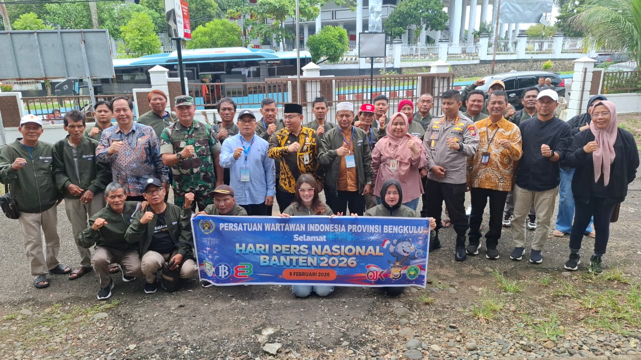 Penuh Canda dan Tawa, Kontingen HPN Bengkulu Bertolak Menuju Banten