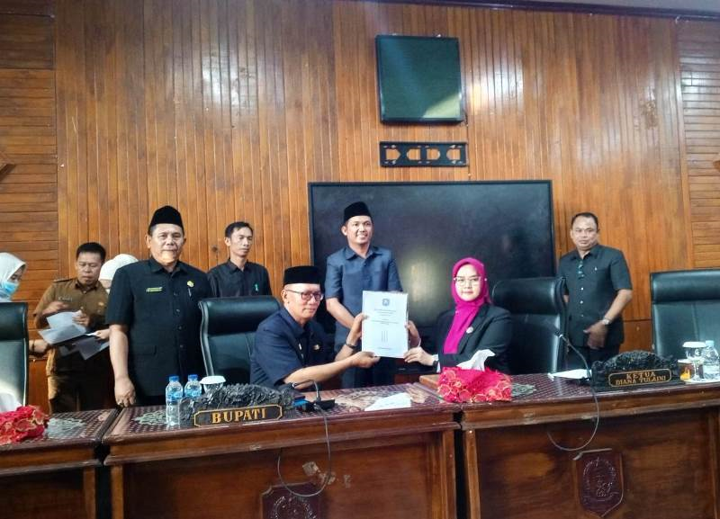 Empat Fraksi di DPRD Kaur Setuju Raperda APBD Perubahan 2024 Disahkan Jadi Perda