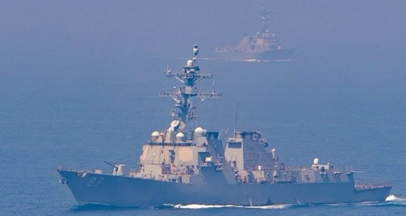 AS dan Iran Terlibat Kontak Senjata di Selat Hormuz