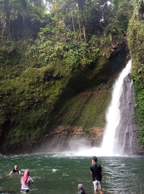 Palak Siring Kemumu: Daya Tarik Wisata Alam dengan Air Terjun dan Udara Sejuk