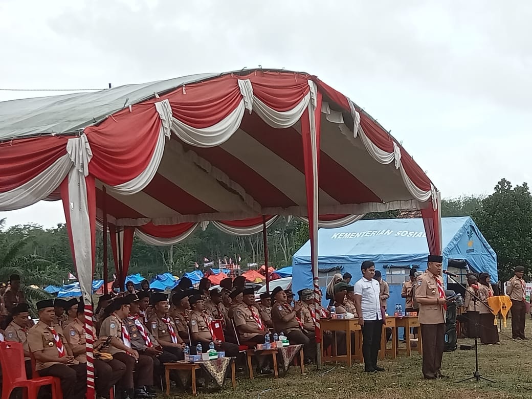Diikuti 306 Peserta, Sekda Kaur Buka Jambore Pramuka Penggalang Tingkat Kwartir 