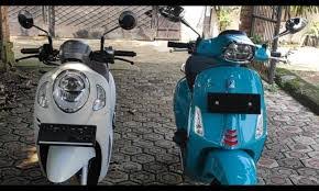 Vespa Primavera vs Honda Scoopy, Motor Mana yang Lebih Efisien untuk Pemakaian Harian?