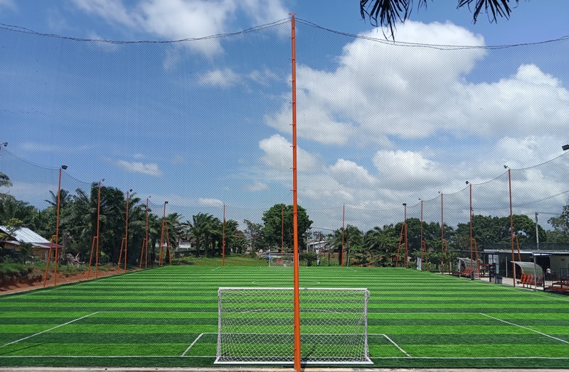 Luar Biasa,  Lapangan Mini Soccer Bengkulu Belum Selesai Sudah Banyak yang Memakainnya