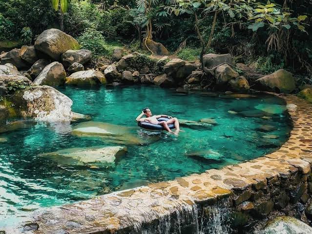 Jangan Terlewatkan! Berikut 5 Rekomendasi Tempat Wisata Lembah di Bogor, Pesona Alam Yang Tepat Untuk Berkemah