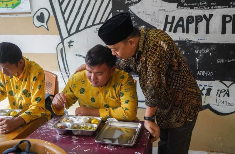 Strategis dan Representatif, SMAN 2 Seluma Dipilih Jadi Lokasi Launching MBG