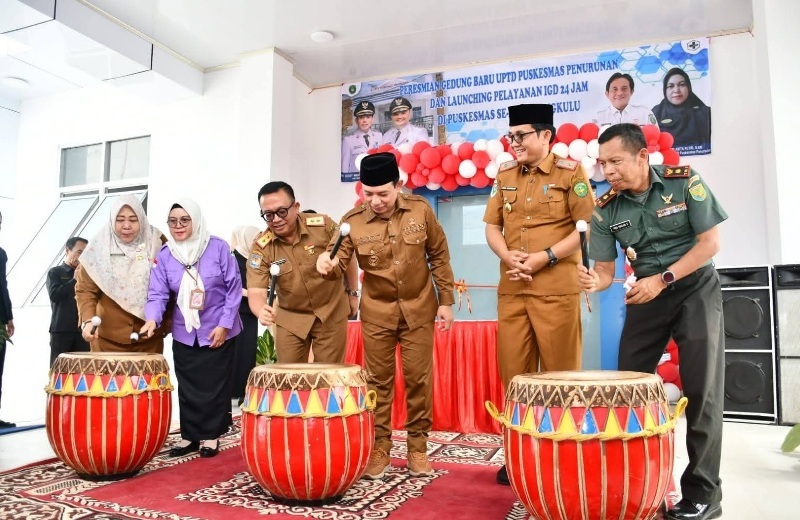 Launching Puskesmas Buka 24 Jam,  Walikota akan Menaikkan TPP Kepala Puskesmas