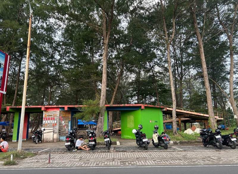 Taman Pantai Berkas Mulai Sepi, Bergeser Jadi Lahan Parkir Pejoging