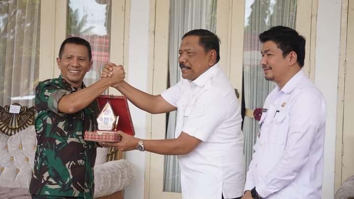 Ucapkan Terima Kasih, Bupati Mian Sambut  Pangdam II Sriwijaya di Balai Daerah Arga Makmur