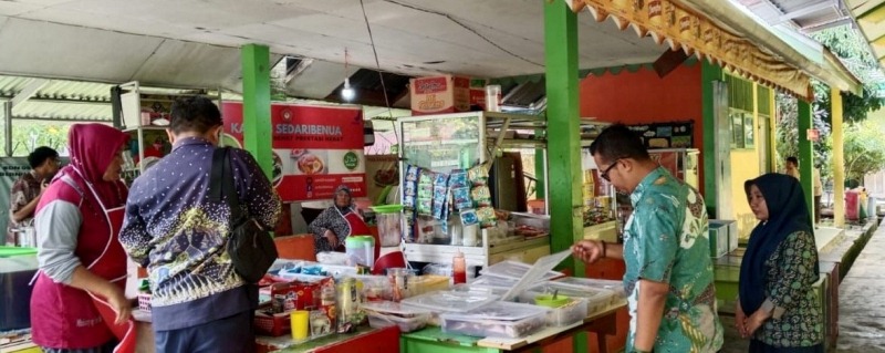 Balai Pengawas Obat dan Makanan Kawal Program Pangan Jajanan Anak Sekolah di Kota Bengkulu