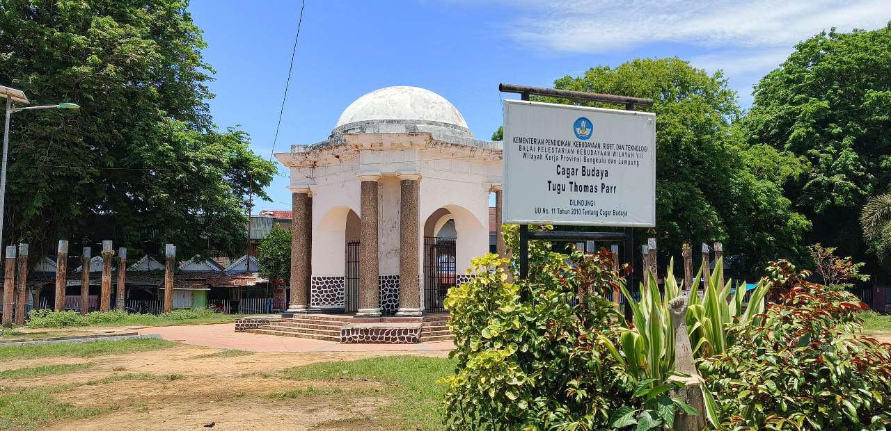 Sejarah Monumen Tugu Thomas Parr Bengkulu: Simbol Tragedi dan Penanda Sejarah Kolonial