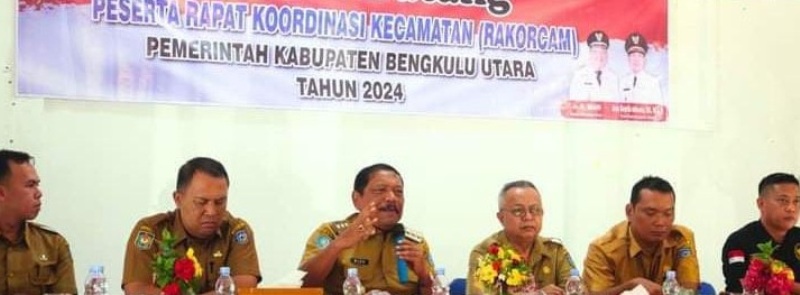 Bupati Mian Buka   Rapat Koordinasi di Marga Sakti Seblat