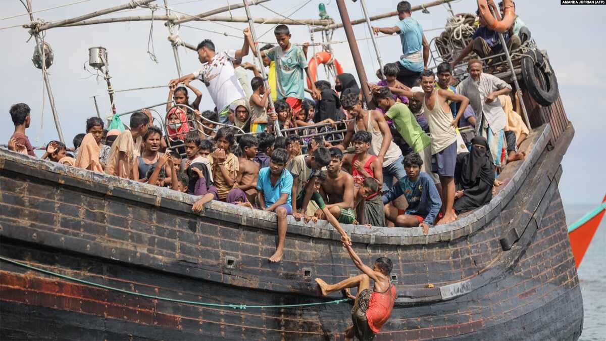 Ini Alasan Warga Aceh Menolak 249 Pengungsi Rohingya, Bantuan Logistik Warga Malah Dibuang ke Laut