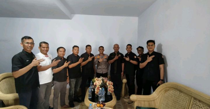 Kapolda Kunjungi Sekretariat Pengprov Perbakin, Komitmen Majukan Olahraga di Provinsi Bengkulu