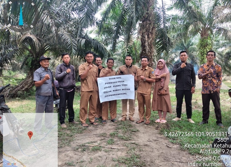 Sesuai Kehendak Masyarakat, Desa Serangai Bangun  Jalan Rabat Beton 100 Meter