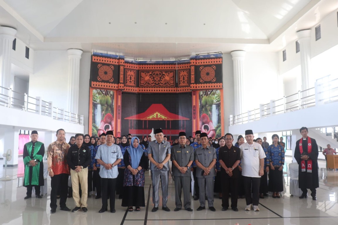 63   Orang Pejabat Eselon IV Bengkulu Tengah Dimutasi ke Pejabat Fungsional