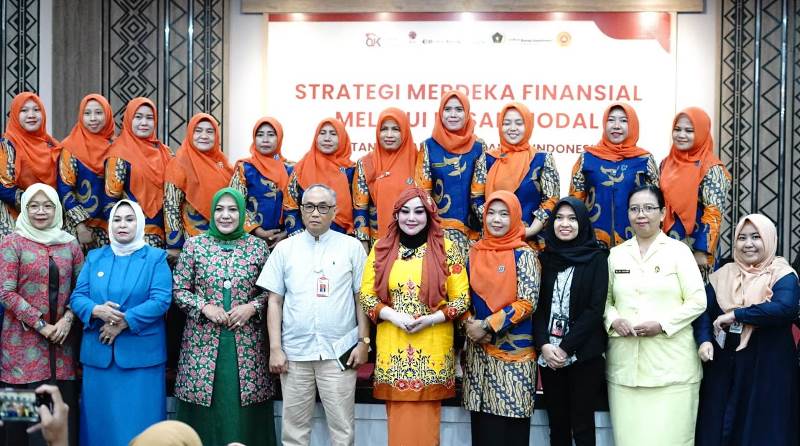 Tingkatkan Pengetahuan, Ibu-Ibu BKOW Provinsi Bengkulu Ikut  Workshop Strategi Merdeka Finansial