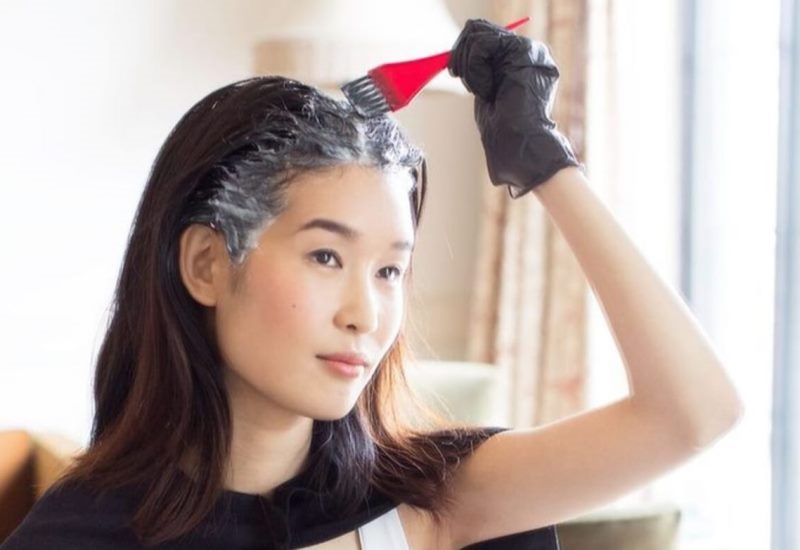 Hati- Hati,  Bleaching dan Peroxide Ternyata Bisa Merusak Rambut