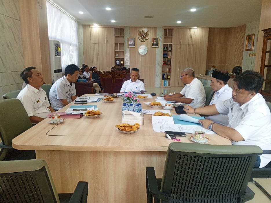 Rapat Satgas Peningkatan PAD dan Gebyar Pajak Guna Memberikan Reward Untuk Masyarakat yang aktif 