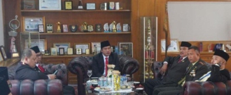 Bupati Arie   Pimpin Rapat Persiapan  Idul Adha 