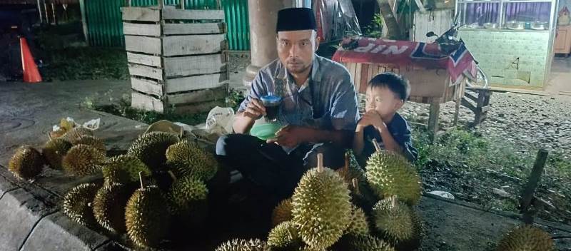 Sedang Banjir Durian, Hanya Segini Harganya di Kabupaten Seluma