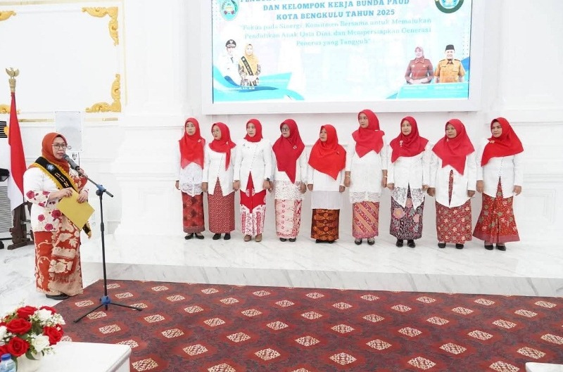 Berlangsung khidmat, Bunda PAUD se-Kota Bengkulu Dikukuhkan
