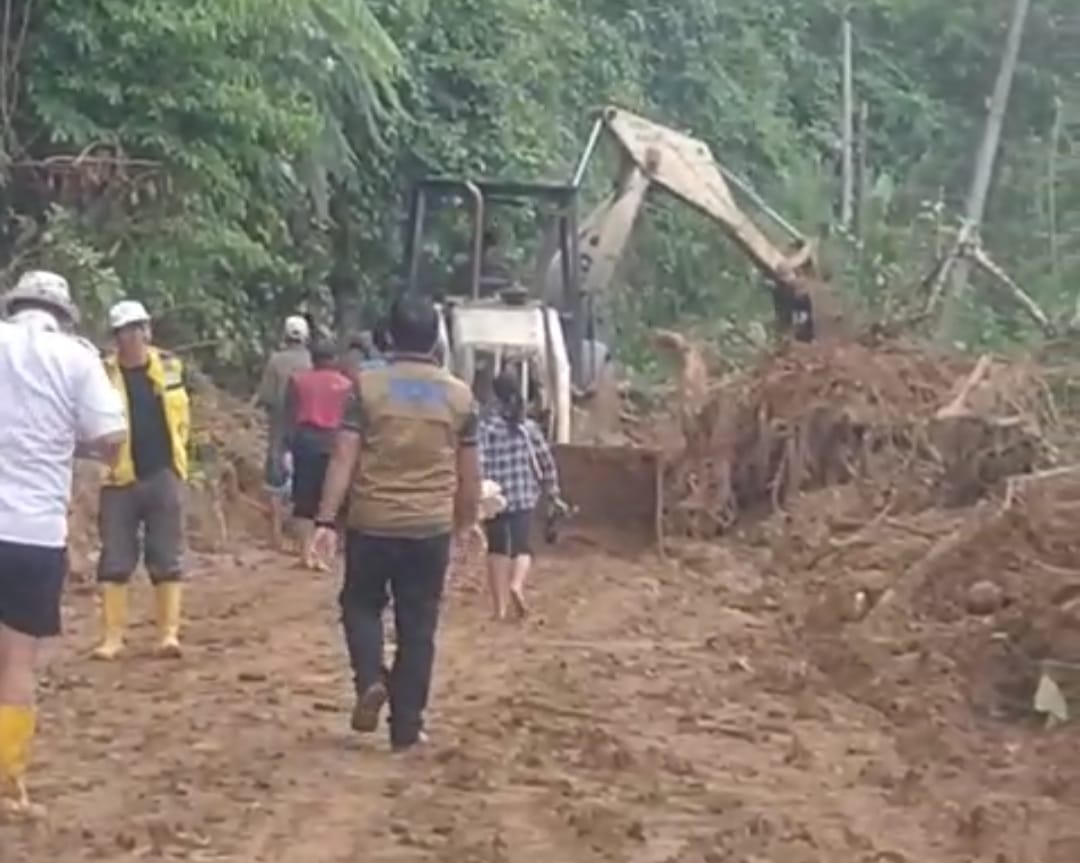 Info Longsor di Ulu Manna Kabupaten Bengkulu Selatan 