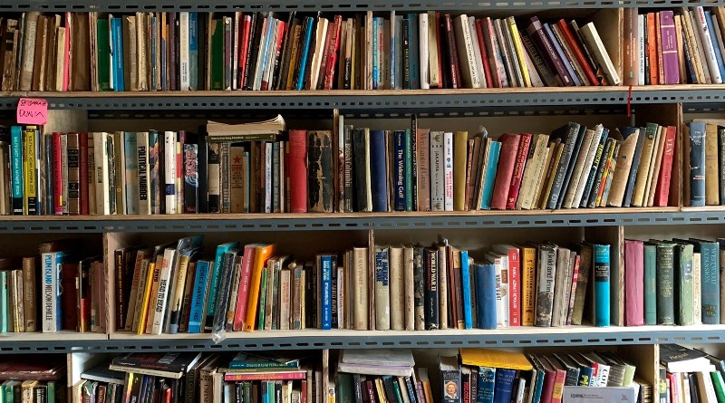 Ini Cara Merawat Buku Lama di Rumah agar Selalu Awet