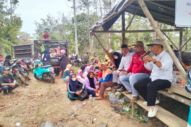 Undangan Perkumpulan Forum Masyarakat Urai Bersatu Tidak Dihadiri Pejabat Bengkulu Utara