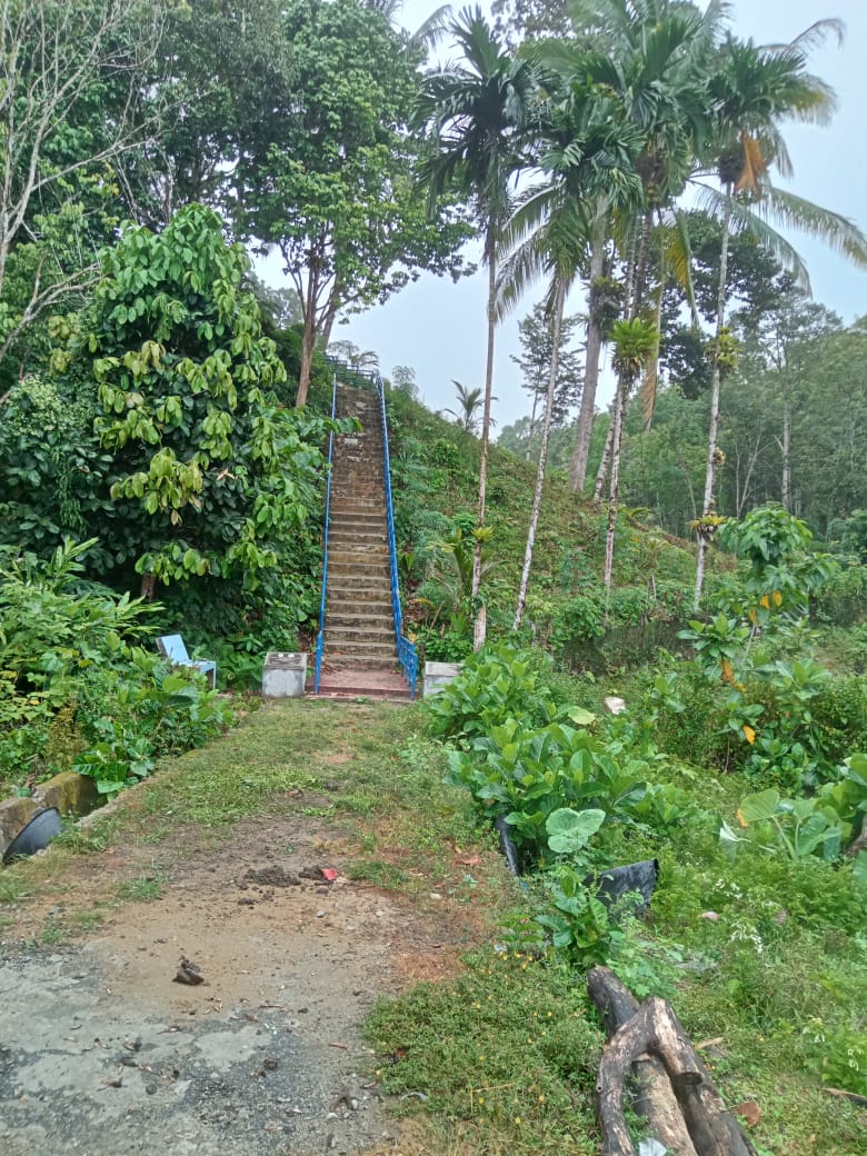 Pesona Wisata Tangga Seribu Desa Benteng Harapan Kabupaten Kaur