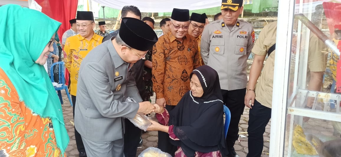 Gubernur Prihatin Janda dan Lansia Miskin yang Berdomisili di Kota Bengkulu Minim Perhatian