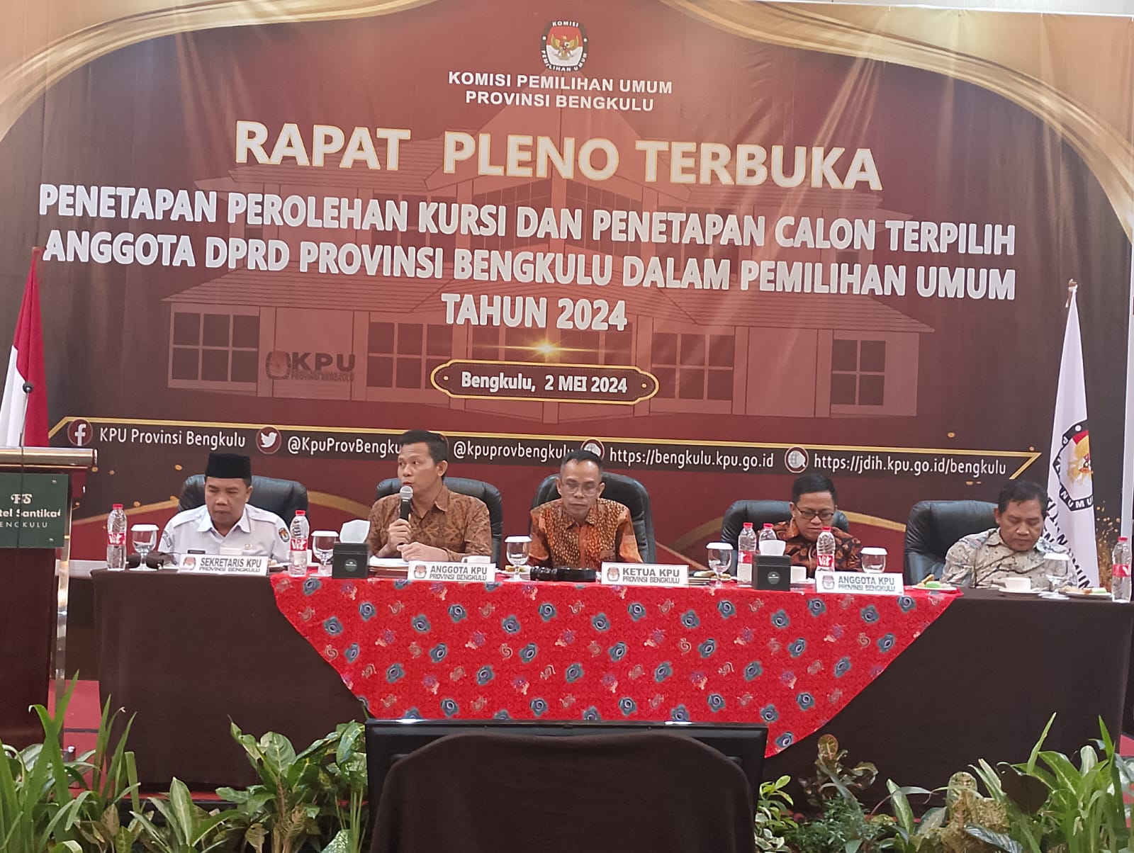 KPU Bengkulu Tetapkan 45  Anggota DPRD Provinsi Bengkulu Periode 2024-2029, Ini Daftar Namanya 