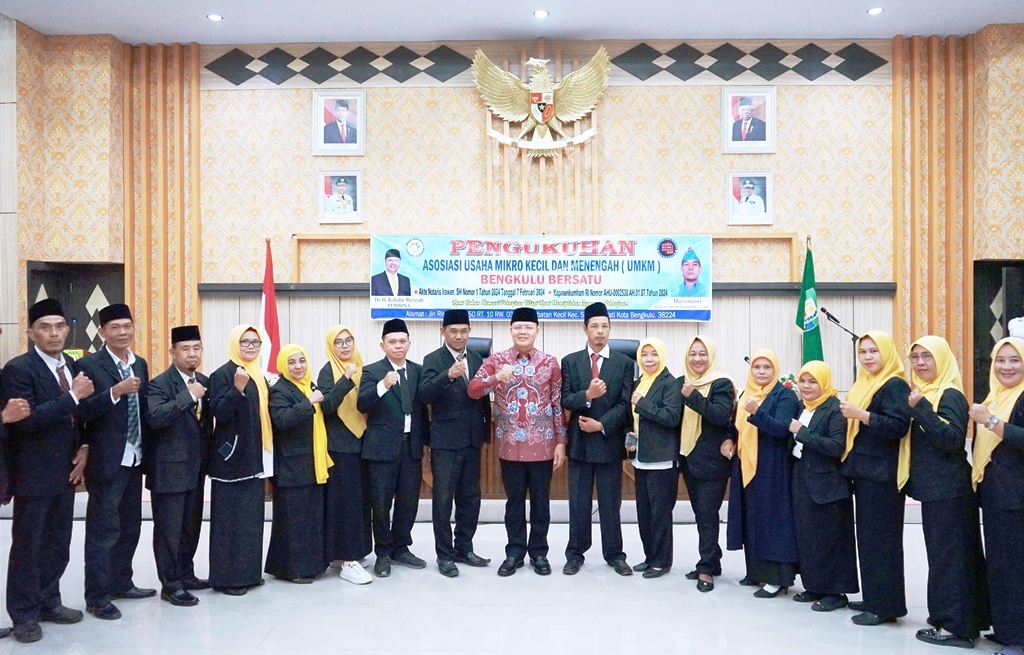 Gubernur Bengkulu Kukuhkan Kepengurusan Asosiasi UMKM Provinsi Untuk  Membantu UMKM kecil dan Menengah