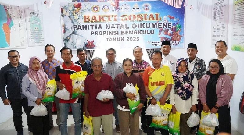 Terima Kasih, Wakil Walikota Hadiri  Pembagian Sembako Panitia Natal Oikumene Provinsi Bengkulu