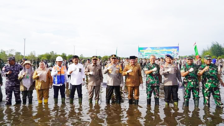 Ini Bukti TNI AD di Provinsi Bengkulu Peduli Kelestarian Alam, 4000 Pohon Ditanam