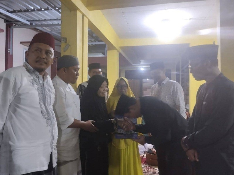 Program 3 In 1 Memudahkan Masyarakat, Walikota  Takziah di Pekan Sabtu