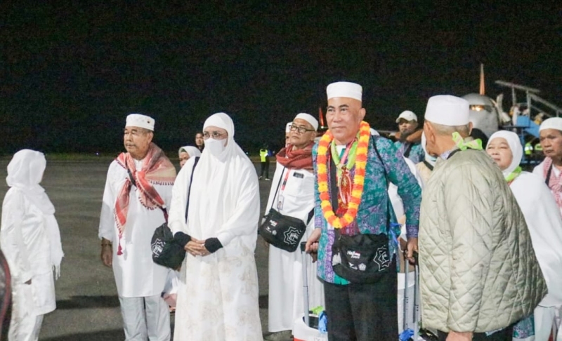 1 Orang Wafat,  93 Jemaah Haji Benteng Telah Berkumpul Bersama Keluarga