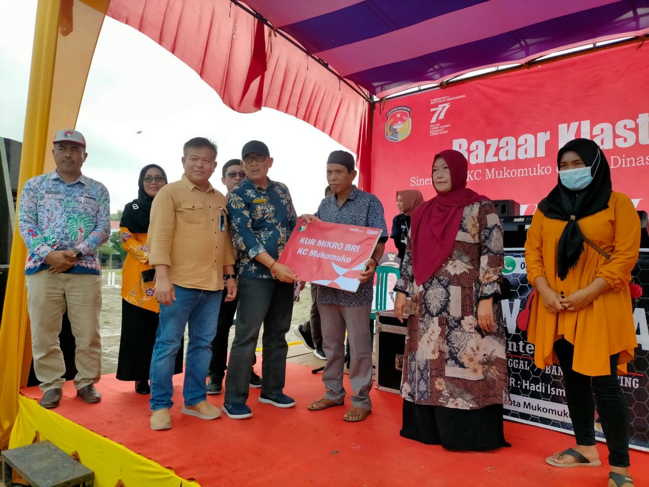 BRI Mukomuko Perangi Rentenir dengan  