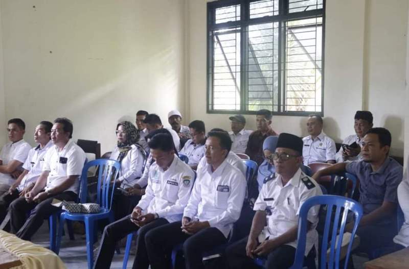 Semua Kades di  Kabupaten Seluma Dibina