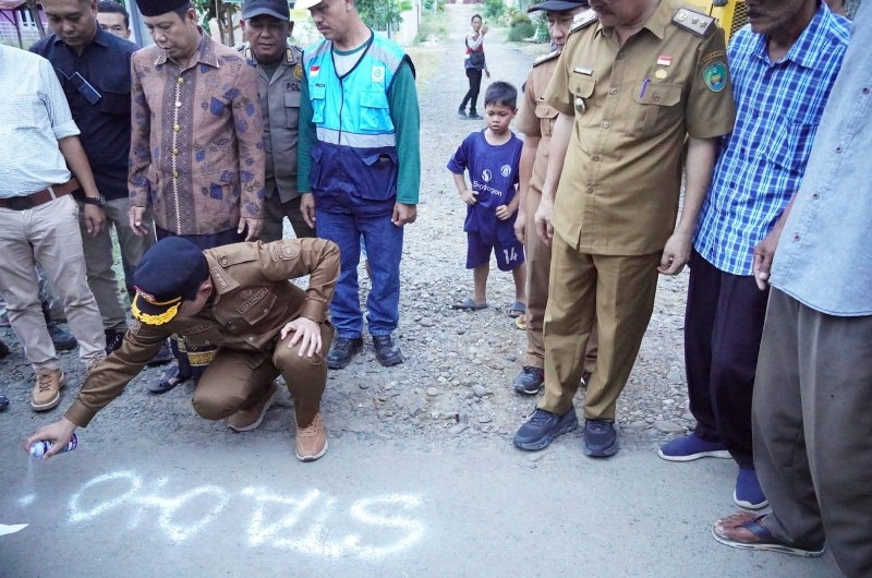 Walikota Bengkulu Lakukan  Pembangunan Jalan Hotmix di Kawasan Perumahan