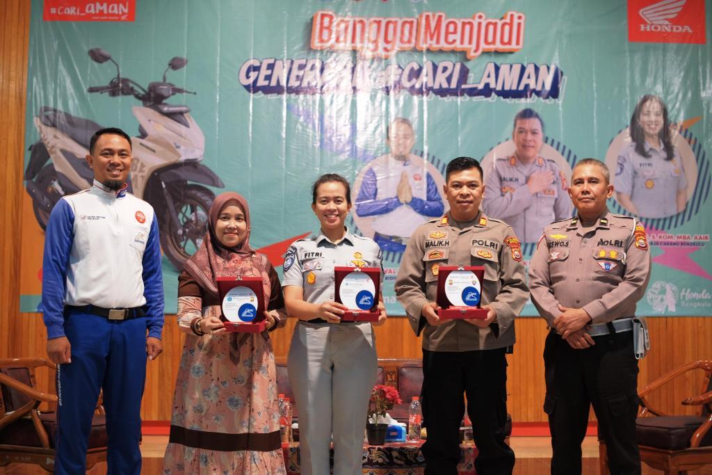 Kolaborasi Jasa Raharja Bersama Astra Honda Motor Bengkulu pada Kegiatan Sosialisasi Safety Riding